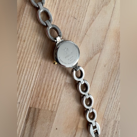 Fossil Ladies Watch Two Tone Chain Link Bracelet Round Dial - Picture 9 of 11